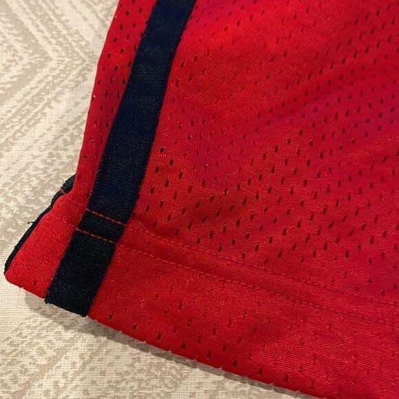Gap Kids Boys Red Mesh Tie Athletic Shorts - Picture 7 of 7